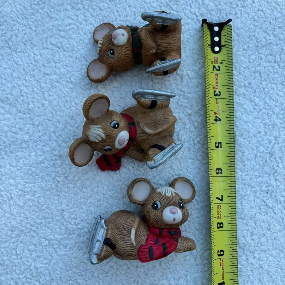 Set of 3 Adorable Vintage Homco Porcelain Ice Skating Winter Mice‎
